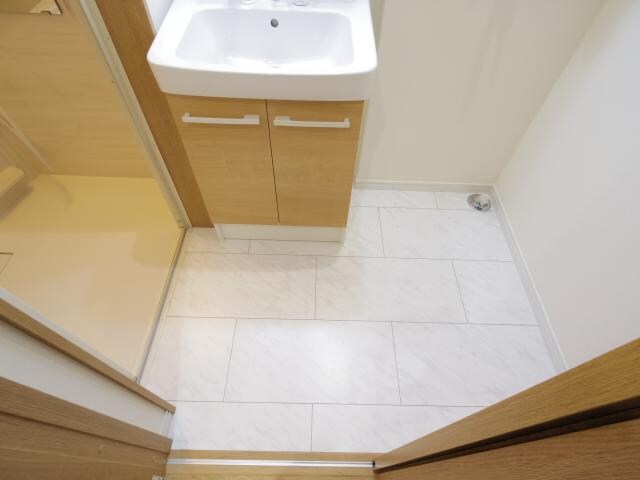 奈良駅 徒歩3分 1階の物件内観写真