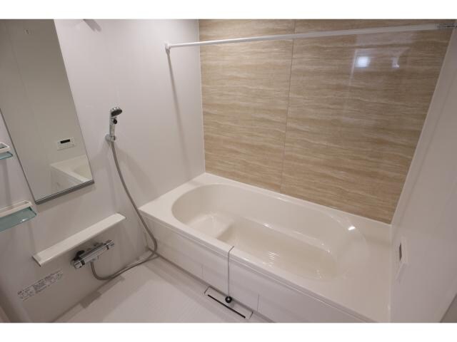 木津駅 バス5分  市坂下車：停歩2分 1階の物件内観写真