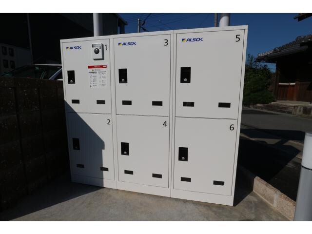 木津駅 バス5分  市坂下車：停歩2分 1階の物件外観写真