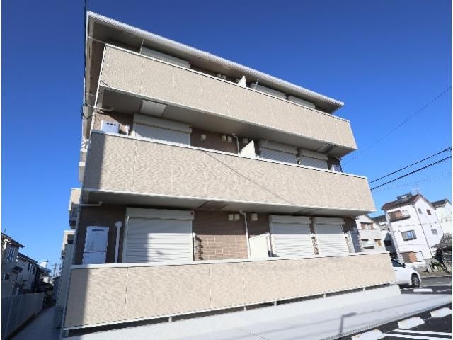 奈良県奈良市大安寺３丁目の物件外観写真