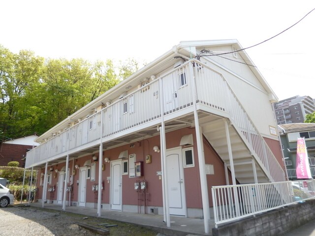 エムエム三田コーポの物件外観写真