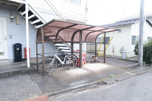 フラワーヒル２番館の物件外観写真