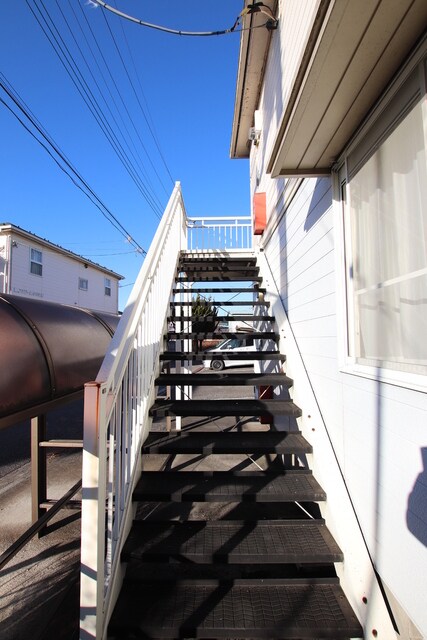 フラワーヒル２番館の物件外観写真