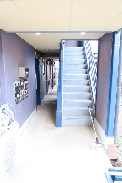 栄ビルの物件外観写真