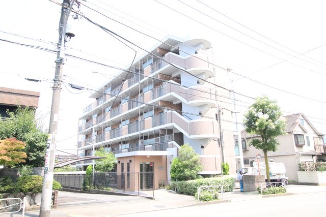 ノース　アヴェニュー　ヴィレッジの物件外観写真