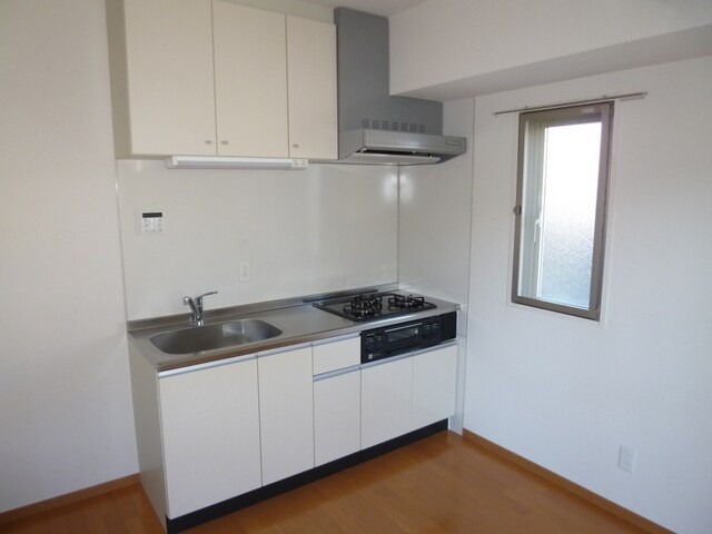 ノース　アヴェニュー　ヴィレッジの物件内観写真