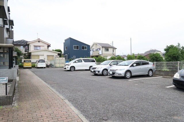 メゾンファミールの物件外観写真