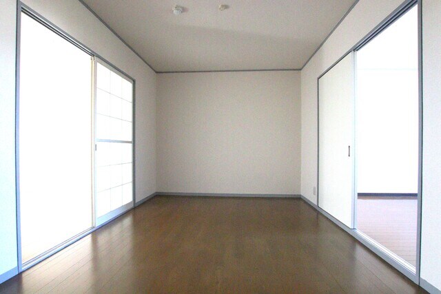 メゾンファミールの物件内観写真