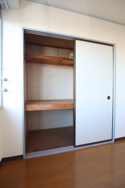 メゾンファミールの物件内観写真