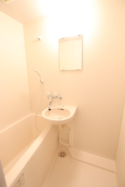 アドバンス明神町　Ａ棟の物件内観写真