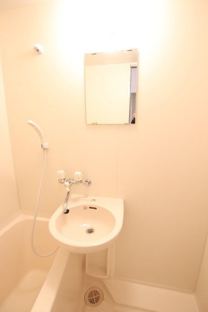 アドバンス明神町　Ａ棟の物件内観写真