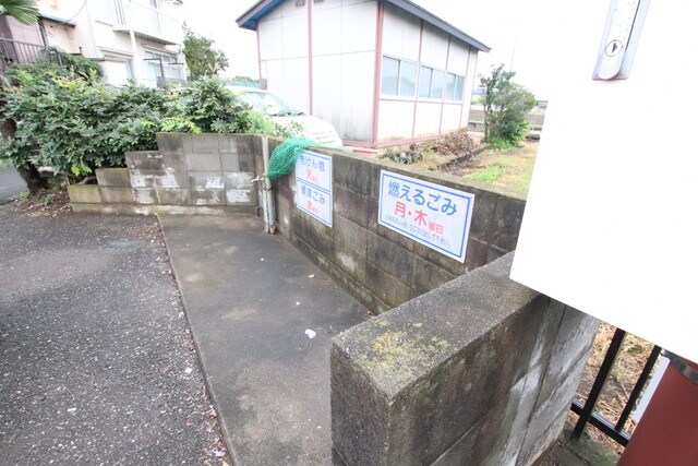 リバーサイドフラットの物件外観写真