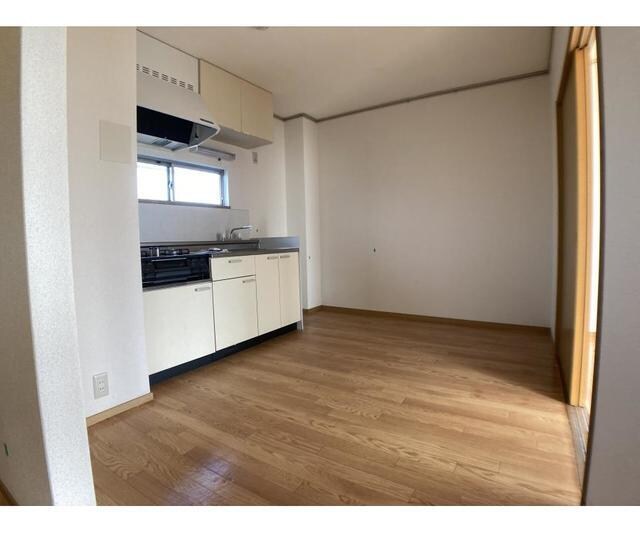 エステート松木の物件内観写真