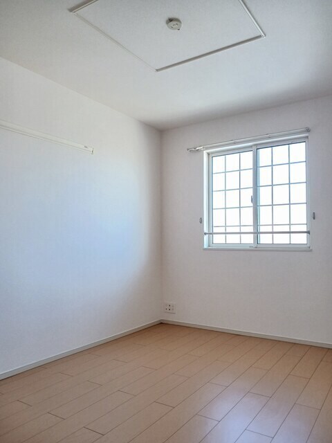 インフィニット　ハピネスの物件内観写真