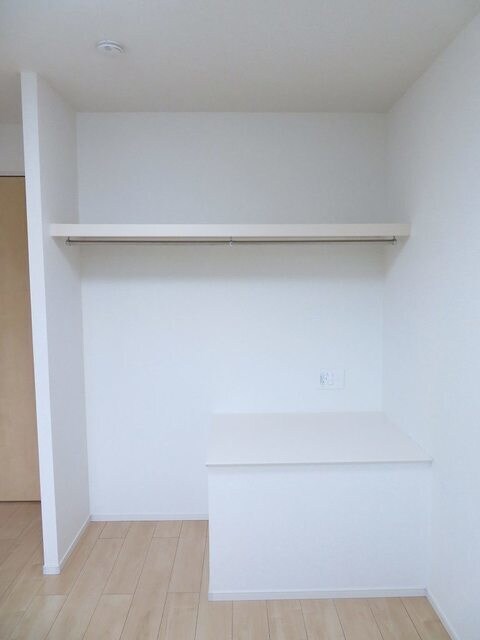 ルミエール　モンドＢの物件内観写真