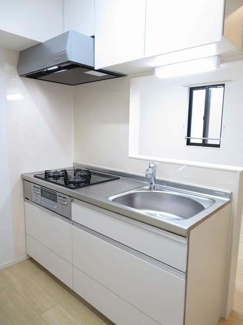 ルミエール　モンドＢの物件内観写真