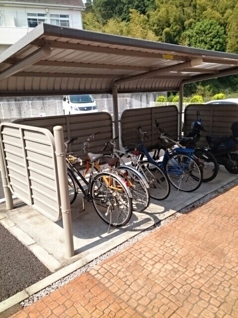 フラン・フィオーレＢの物件内観写真