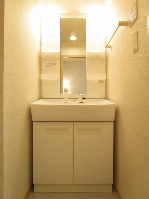 グレイスガーデンの物件内観写真