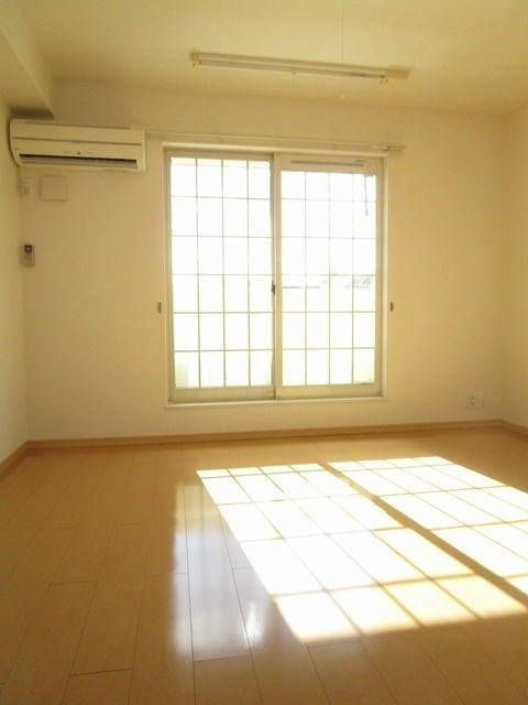 グレイスガーデンの物件内観写真