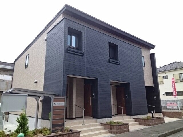 フォンターナ・コートの物件外観写真