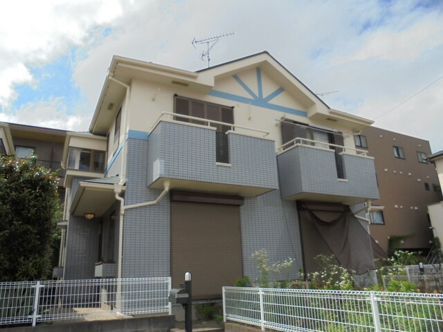 クリフサイドテラスＢの物件外観写真