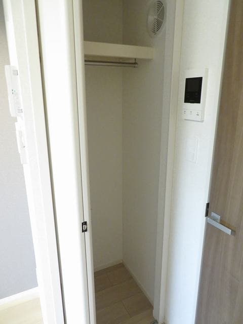 スプリング　コートの物件内観写真