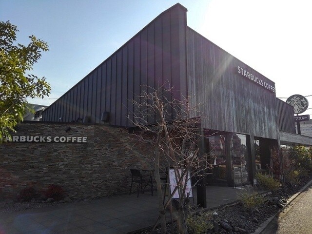 アウラティエの物件外観写真