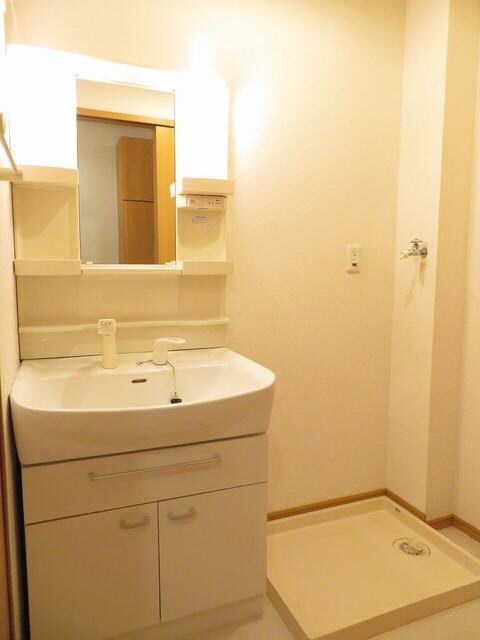 リッチリバー館の物件内観写真