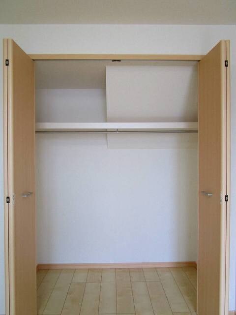 カドリフォリエの物件内観写真