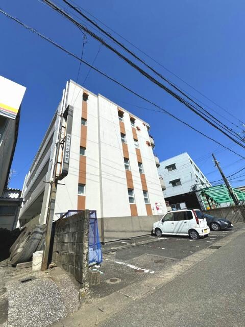 ファーストライフ大塚の物件外観写真