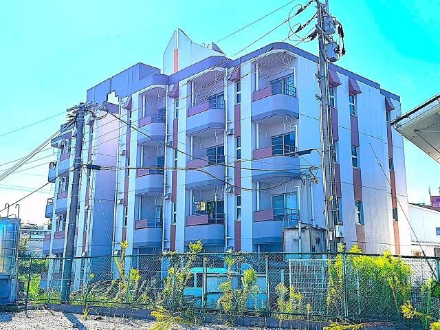 ファーストライフ大塚の物件外観写真