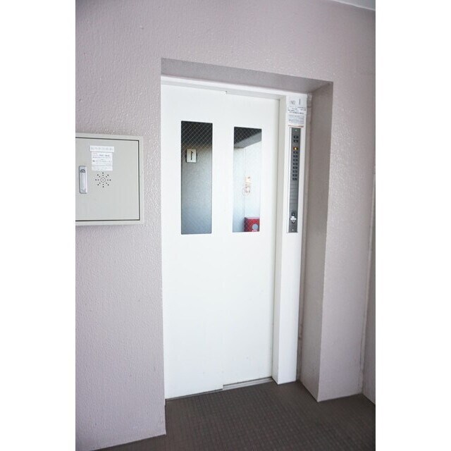 コーポレート中央林間１号棟の物件外観写真