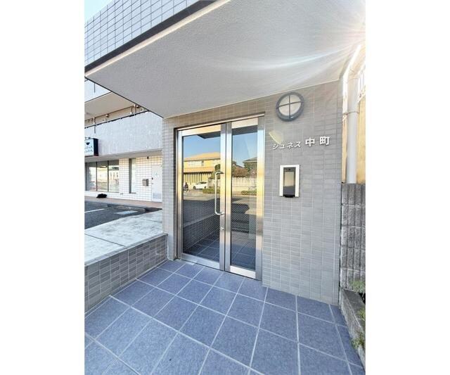 ジュネス中町の物件外観写真