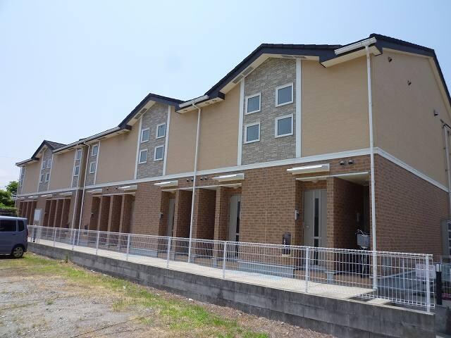 富山県富山市太郎丸西町１丁目の物件外観写真