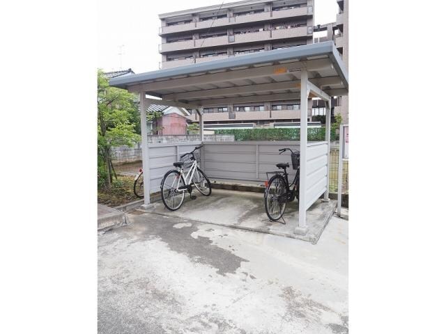 窪本町 徒歩3分 1階の物件外観写真