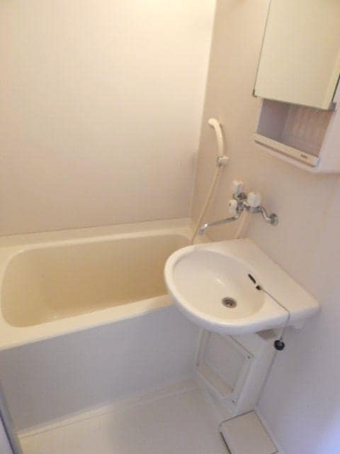 三軒茶屋駅 徒歩13分 2階の物件内観写真