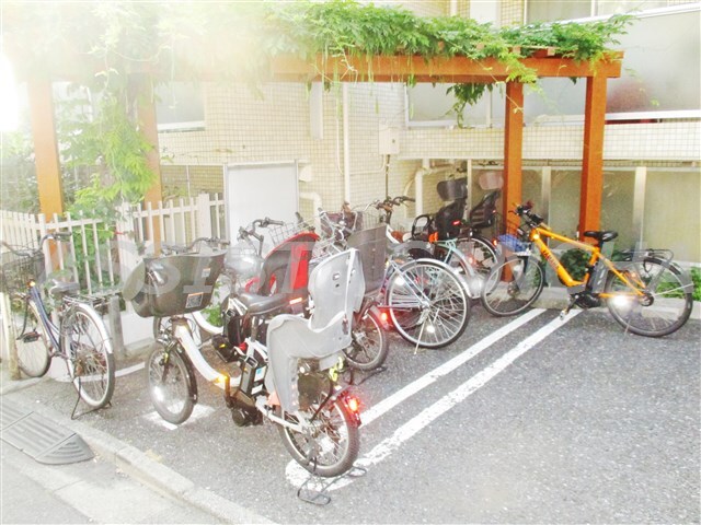 目黒駅 徒歩15分 3階の物件内観写真