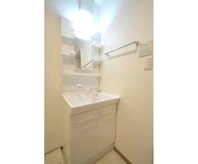 目黒駅 徒歩13分 3階の物件内観写真