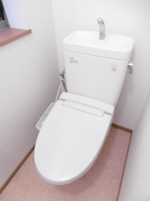 ヘーベルメゾンNの物件内観写真