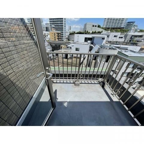 池尻大橋駅 徒歩3分 5-6階の物件内観写真