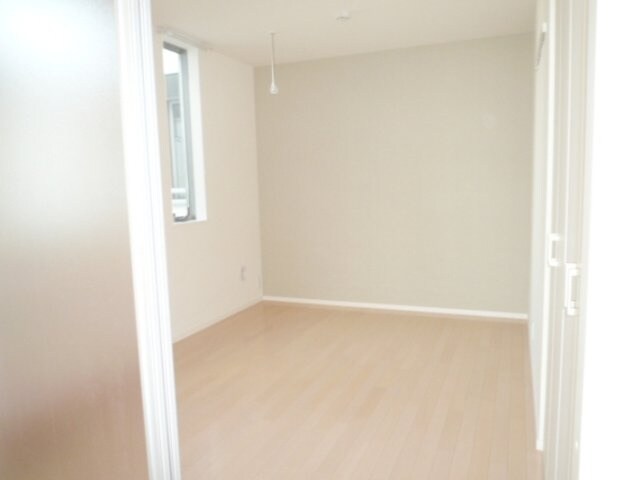 ＧＡＲＤＥＮ ＣＯＵＲＴの物件内観写真