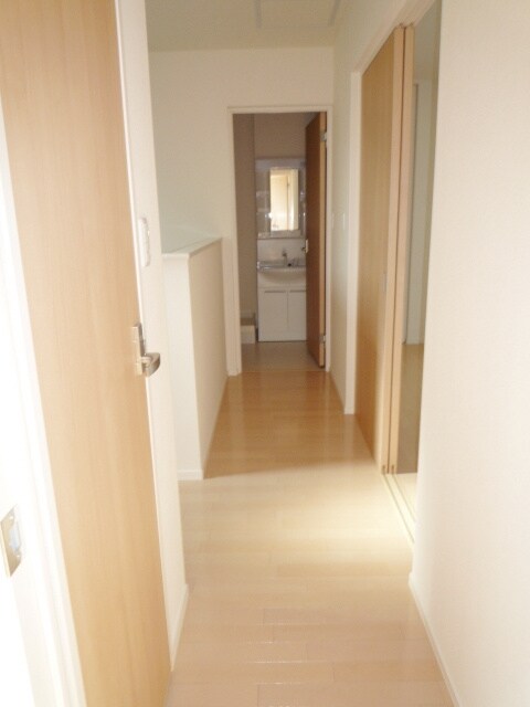 ＧＡＲＤＥＮ ＣＯＵＲＴの物件内観写真