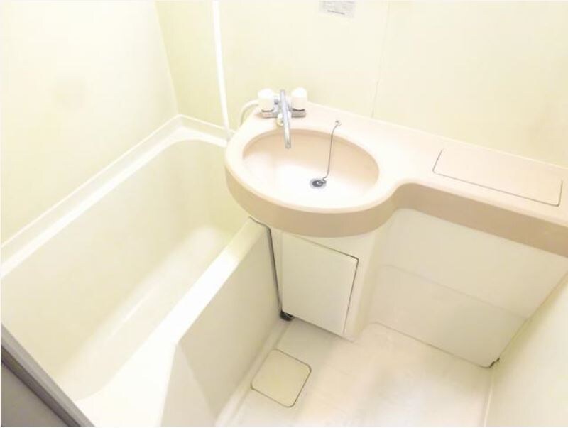 三軒茶屋駅 徒歩5分 1階の物件内観写真