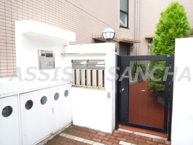 三軒茶屋駅 徒歩6分 2階の物件外観写真