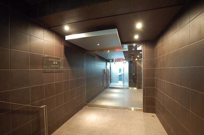 用賀駅 徒歩7分 1階の物件外観写真