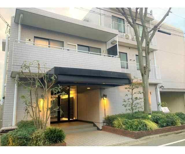 三軒茶屋駅 徒歩15分 3階の物件外観写真