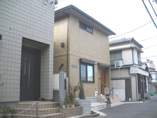 三軒茶屋駅 徒歩7分 1階の物件外観写真