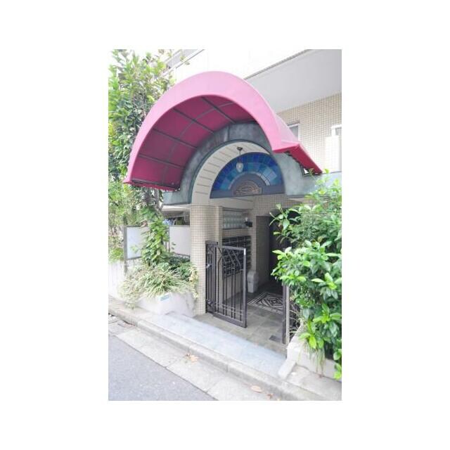 マノワール小滝園の物件外観写真