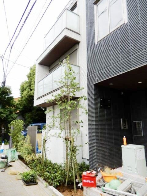 三軒茶屋駅 徒歩12分 2階の物件外観写真