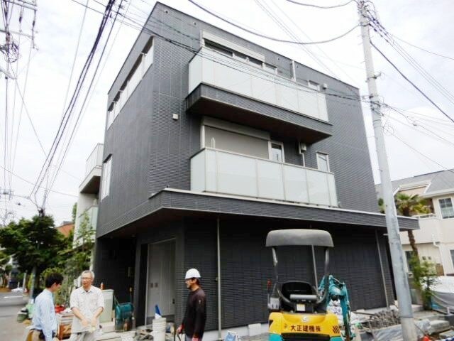 三軒茶屋駅 徒歩12分 2階の物件外観写真